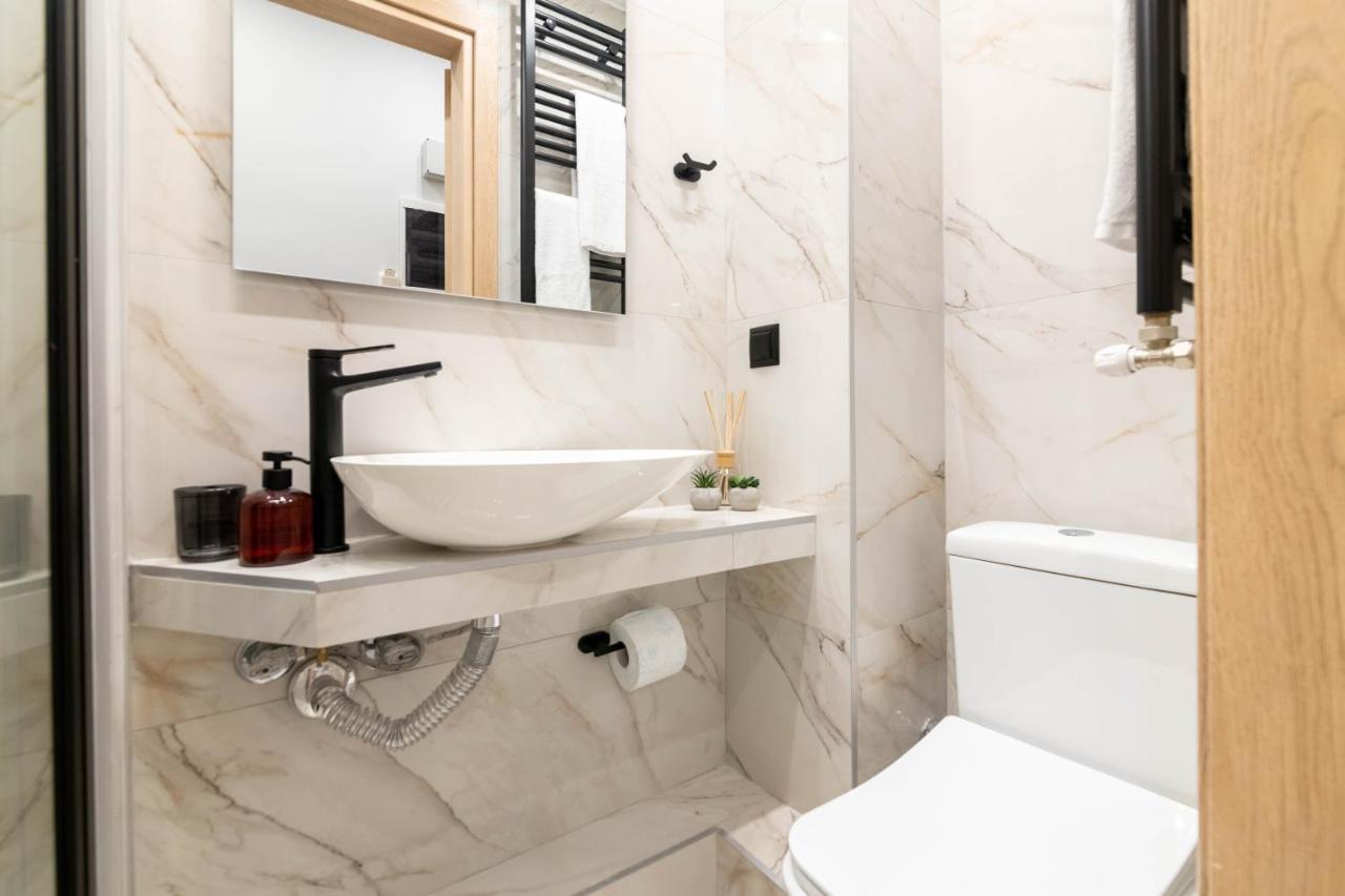 F & B Collection - 2 Bedroom Appartement