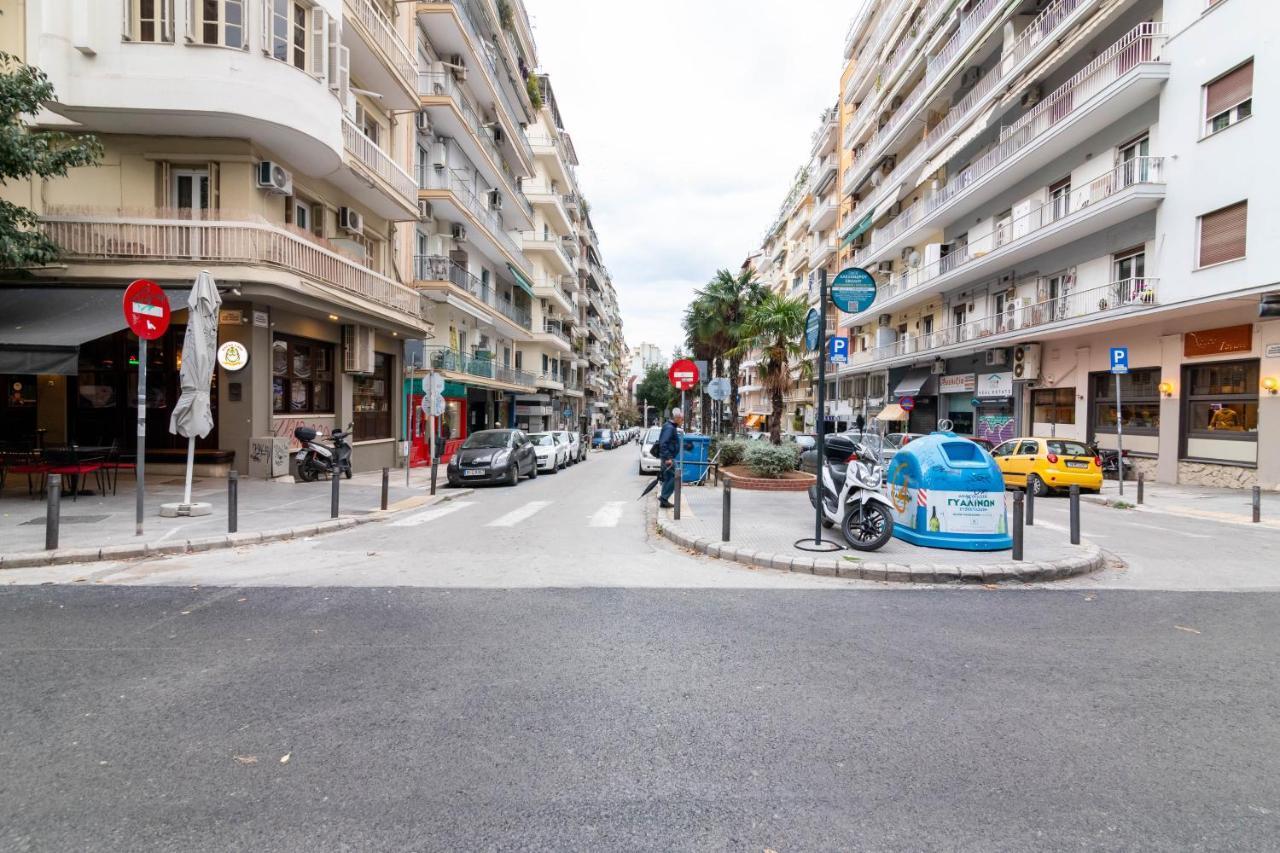 F & B Collection - 2 Bedroom * Thessalonique