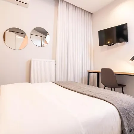 F & B Collection - City Central 2 Bedroom Suite Thessaloniki Exterior photo